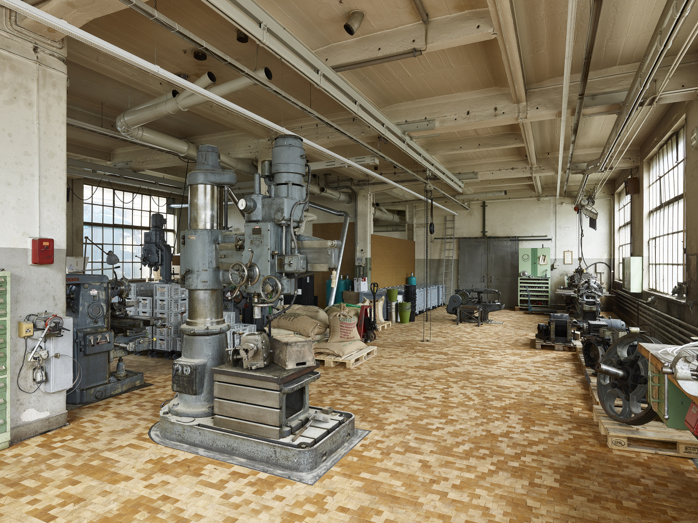 INTERSHOP AG, Arova, Flurlingen