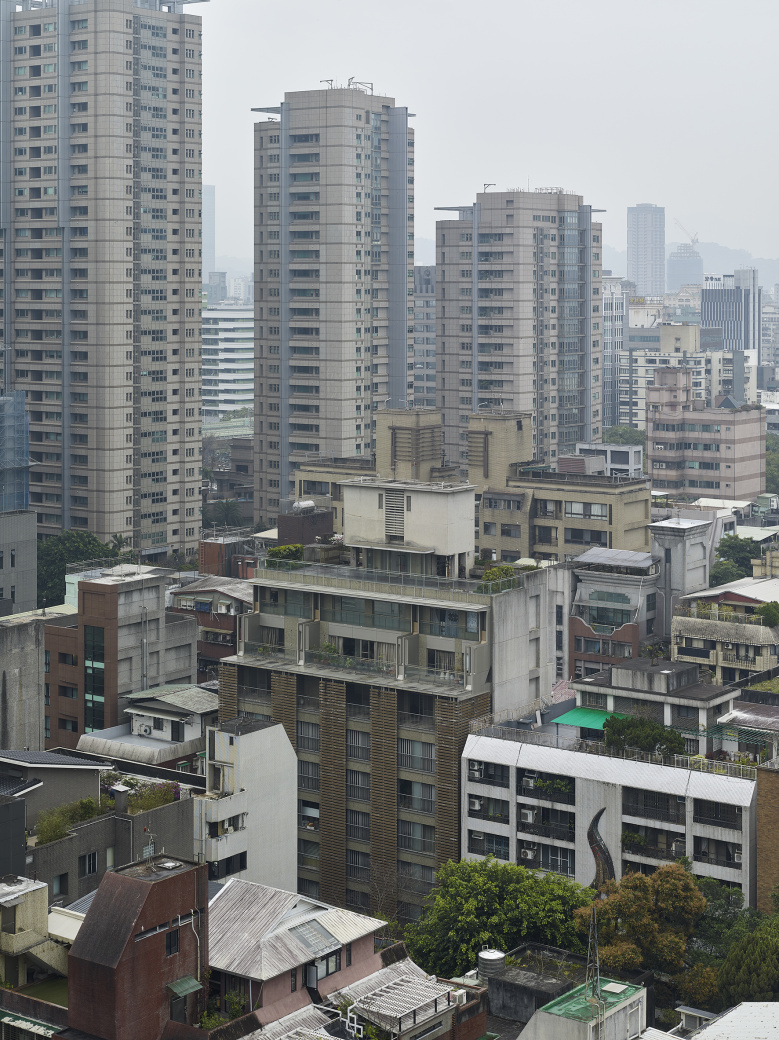 Edition: Taipei | Polyptych